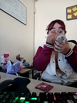AliceScoot  online show from April 2026 05:17:02 PM