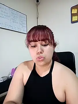 AliceScoot  online show from May 2026 06:27:01 PM