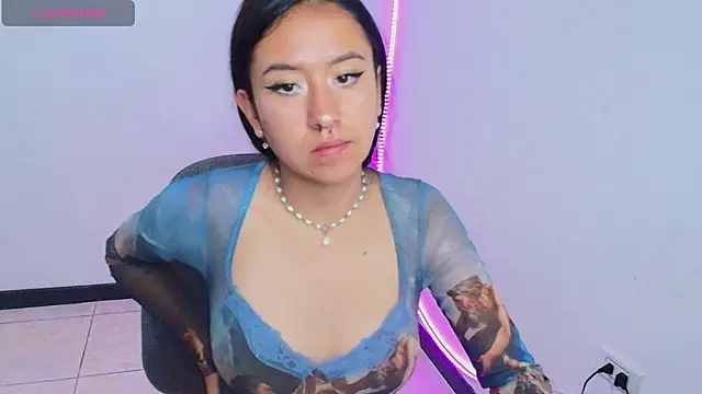 chloe-disire online show from July 2026 11:28:01 AM
