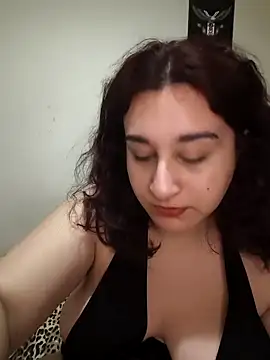 atesli zumra online show from April 2026 09:07:02 PM