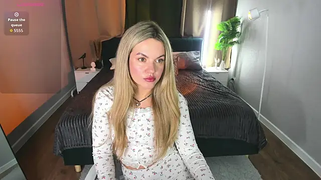 Snapshot of Jennifer_Perezz chatting on June 2026 05:03:02 PM Jennifer Perezz online show from June 2026 05:03:02 PM