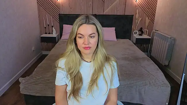 Snapshot of Jennifer_Perezz chatting on May 2026 04:57:01 PM Jennifer Perezz online show from May 2026 04:57:01 PM