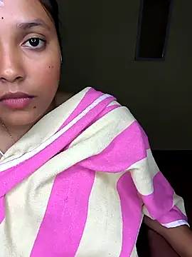 Tamilmoon006 online show from May 2026 03:41:02 PM