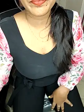 Tamilmoon006 online show from June 2026 04:57:02 AM