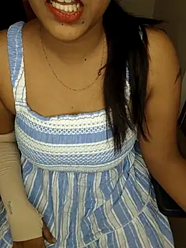 Tamilmoon006 online show from June 2026 06:10:01 AM
