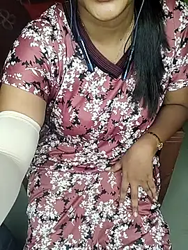 Tamilmoon006 online show from June 2026 03:28:01 PM