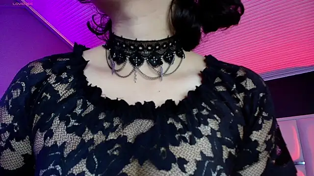 BadEmyXO online show from June 2026 04:13:01 AM