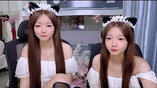 xiaoqiao-daqiao online show from May 2026 08:19:01 PM