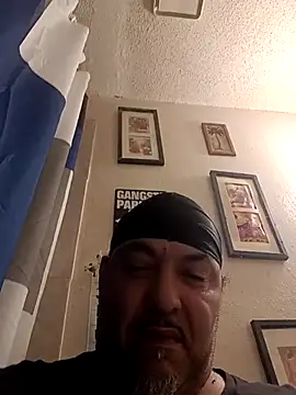 MrBustNut2026 online show from April 2026 08:16:01 PM