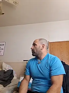 Snapshot of fitguy4u chatting on May 2026 07:44:02 PM fitguy4u online show from May 2026 07:44:02 PM