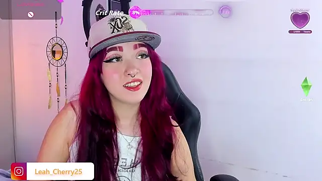 Snapshot of Leah_cherry chatting on July 2026 09:37:01 PM Leah cherry online show from July 2026 09:37:01 PM