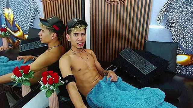 Snapshot of Skinny_cute_Alyer chatting on June 2026 02:29:02 PM Skinny cute Alyer online show from June 2026 02:29:02 PM