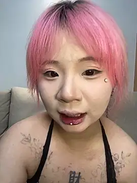 iiooii520 online show from April 2026 03:46:02 AM