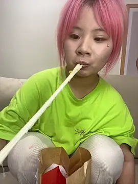 iiooii520 online show from April 2026 07:01:01 PM