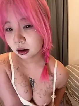 iiooii520 online show from April 2026 11:50:01 AM