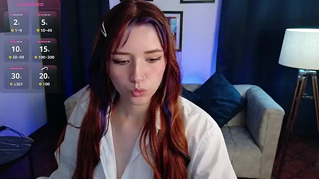 Snapshot of Emily_Cherry_ chatting on June 2026 02:36:01 PM Emily Cherry online show from June 2026 02:36:01 PM