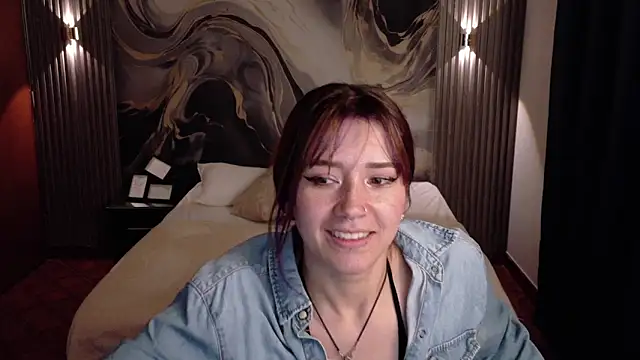 Snapshot of Emily_Cherry_ chatting on May 2026 01:47:01 PM Emily Cherry online show from May 2026 01:47:01 PM