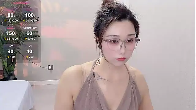 Snapshot of Yunxi- chatting on May 2026 02:12:01 PM Yunxi- online show from May 2026 02:12:01 PM