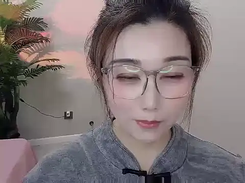 Yunxi- online show from April 2026 12:54:01 PM