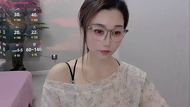 Snapshot of Yunxi- chatting on May 2026 01:48:02 PM Yunxi- online show from May 2026 01:48:02 PM