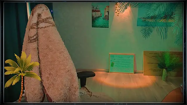 Snapshot of LanaRadiance chatting on July 2026 12:28:01 PM LanaRadiance online show from July 2026 12:28:01 PM