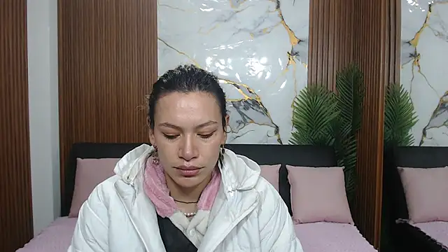 alonddra tay online show from April 2026 11:39:01 AM