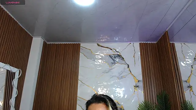 alonddra tay online show from May 2026 11:35:01 AM
