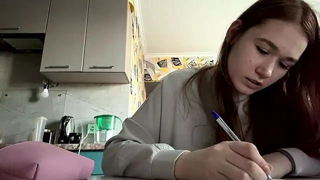 ValiriaX online show from April 2026 01:37:01 PM