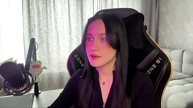 maomauu online show from April 2026 03:20:02 AM