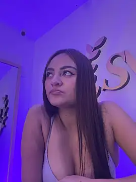 Snapshot of MilyClem chatting on May 2026 12:51:01 AM MilyClem online show from May 2026 12:51:01 AM