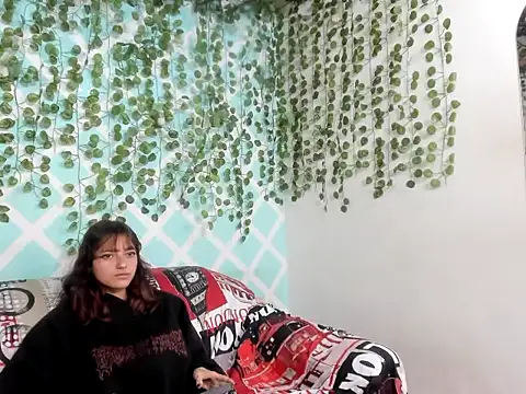 Selene 333 hot online show from April 2026 09:33:02 PM