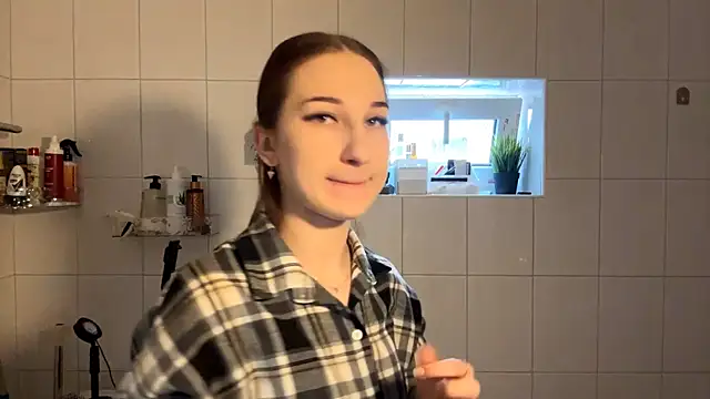 Showcntry online show from April 2026 04:16:02 AM