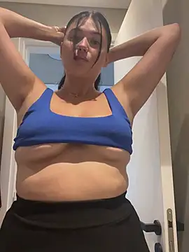 Snapshot of KimberlyBlueOfficial chatting on June 2026 08:47:01 AM KimberlyBlueOfficial online show from June 2026 08:47:01 AM
