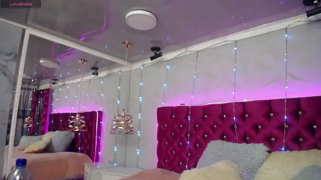 Fire-fergie online show from April 2026 08:09:02 PM