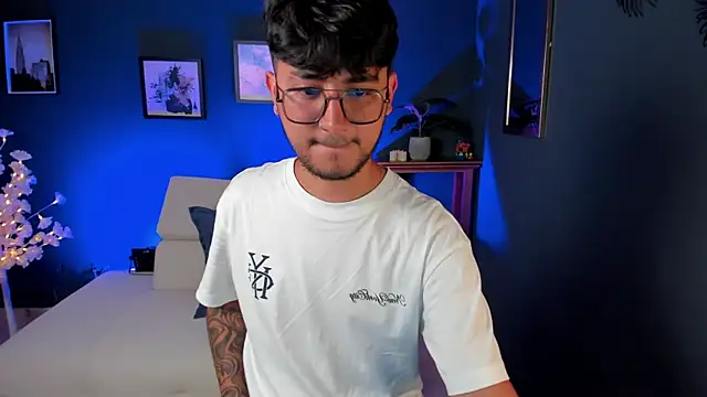 Dante Rushx online show from April 2026 09:40:02 PM