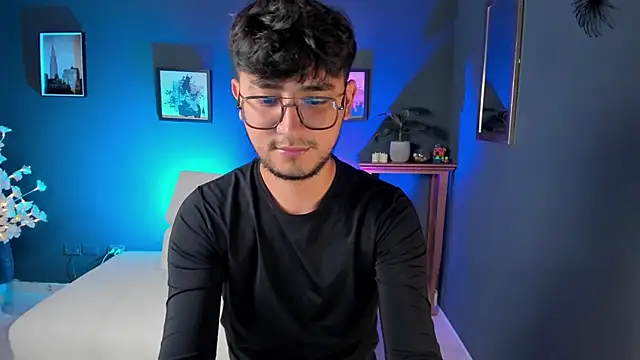 Dante Rushx online show from April 2026 08:13:01 PM