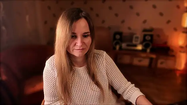 Snapshot of MiaSparkes chatting on April 2026 09:25:02 AM MiaSparkes online show from April 2026 09:25:02 AM