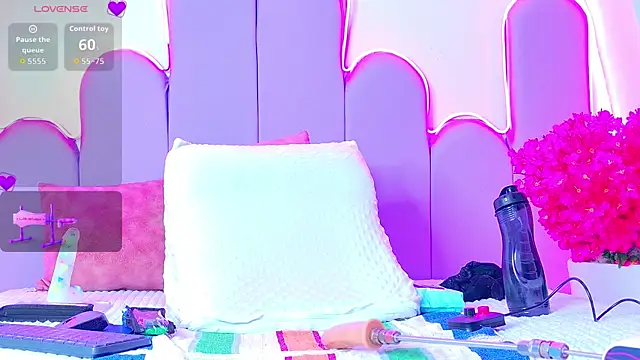 Snapshot of Candy_Mari chatting on June 2026 07:45:02 PM Candy Mari online show from June 2026 07:45:02 PM