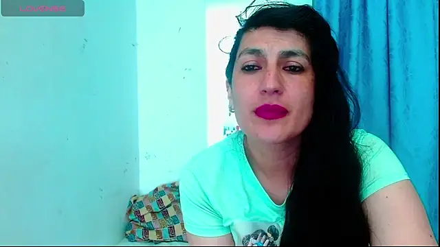 Snapshot of diosa_gil chatting on May 2026 02:04:01 AM diosa gil online show from May 2026 02:04:01 AM