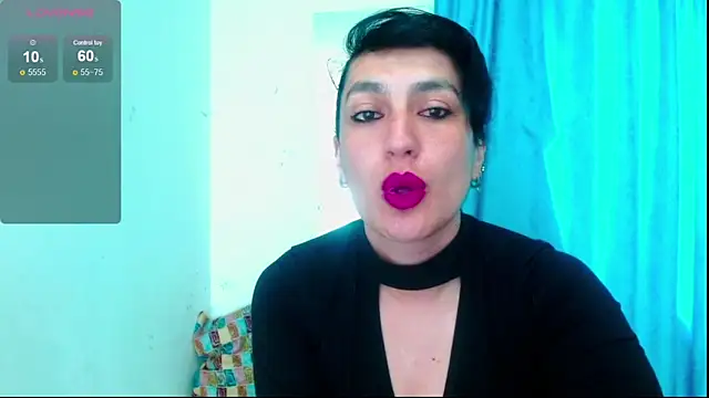 Snapshot of diosa_gil chatting on May 2026 01:25:01 PM diosa gil online show from May 2026 01:25:01 PM