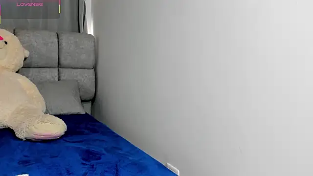 magical muse122 online show from April 2026 07:40:02 PM