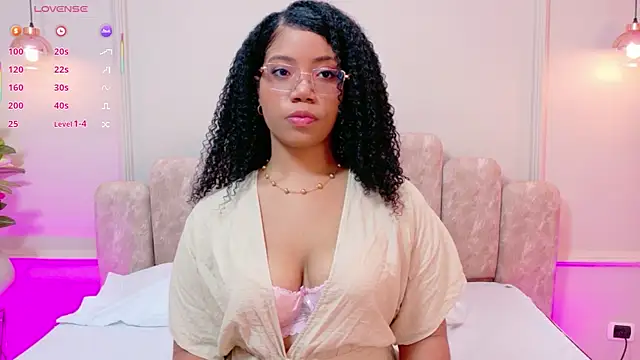 Snapshot of Abby_Montero chatting on April 2026 12:05:01 AM Abby Montero online show from April 2026 12:05:01 AM