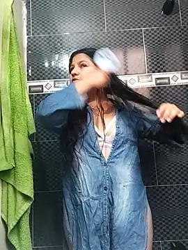 catalella segura online show from April 2026 03:38:01 PM