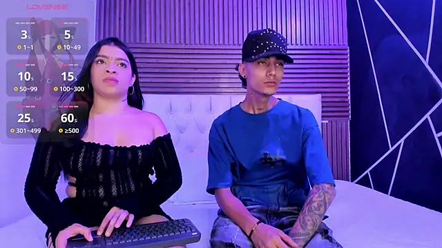 Andrewandlizzy online show from April 2026 05:14:01 AM