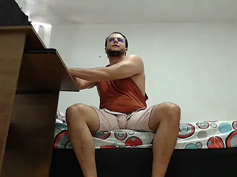 Masterboy00 online show from April 2026 03:59:02 PM