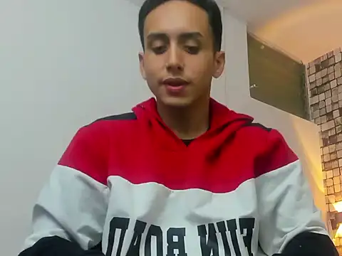 Zack isback online show from April 2026 07:40:02 PM