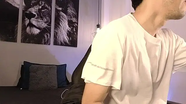 Zack isback online show from April 2026 07:37:01 PM
