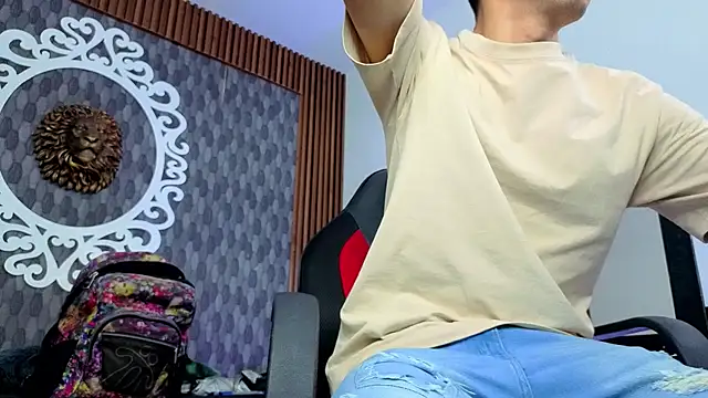 Zack isback online show from June 2026 08:20:02 PM