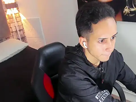 Zack isback online show from April 2026 07:52:01 PM