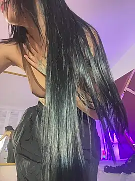 ZoeHarpers online show from April 2026 07:07:02 PM